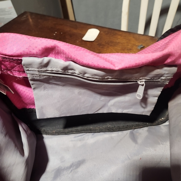 COPY - Adidas  Bag - Picture 10 of 10